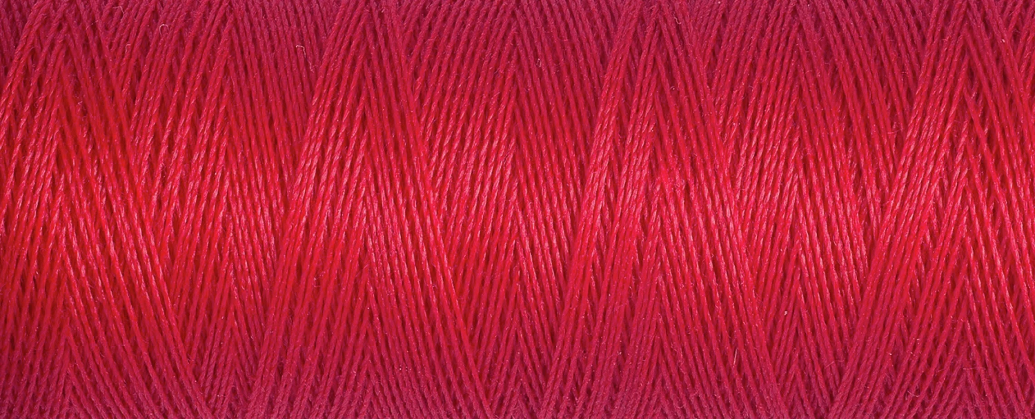 Gutermann Sew-All Thread 1000m - Crimson Red (#156) 2 Gutermann Sew-All Thread 1000m - Crimson Red (#156) - Image 2