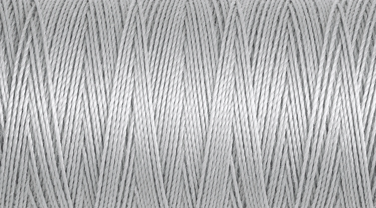 Gutermann Sew-All 'Extra Strong' Thread 100m - Fog Grey (#38) 2 Gutermann Sew-All 'Extra Strong' Thread 100m - Fog Grey (#38) - Image 2