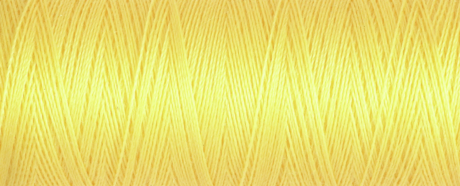 Gutermann Sew-All Thread 100m - Baby Yellow (#852) 2 Gutermann Sew-All Thread 100m - Baby Yellow (#852) - Image 2