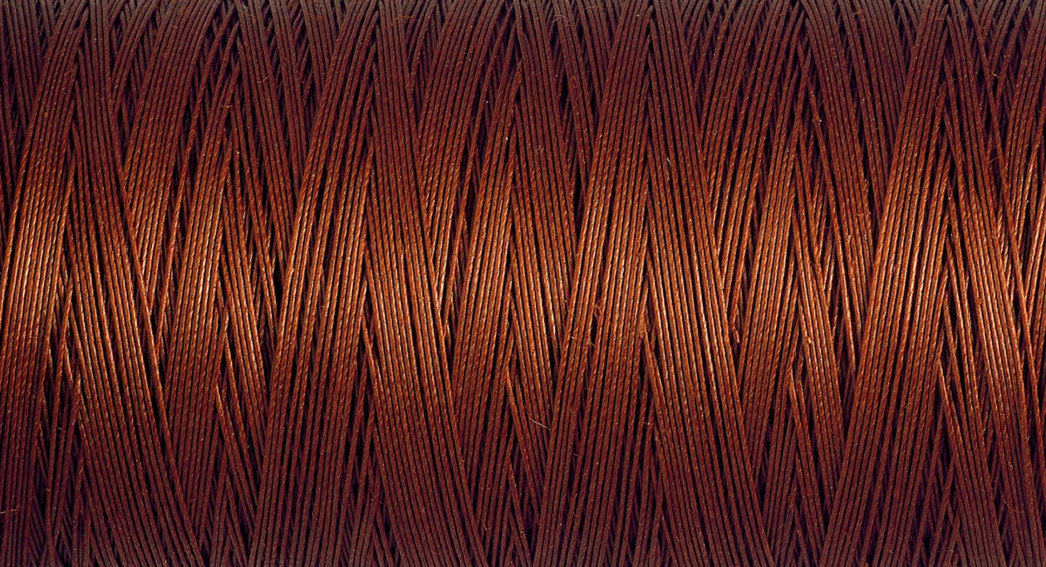 Gutermann Quilting Thread 200m - Colour 1833 2 Gutermann Quilting Thread 200m - Colour 1833 - Image 2