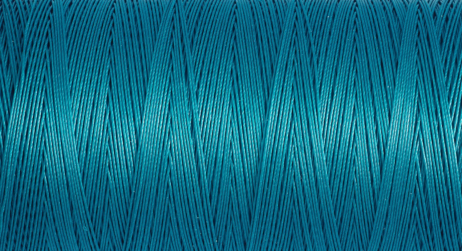 Gutermann Quilting Thread 200m - Colour 6934 2 Gutermann Quilting Thread 200m - Colour 6934 - Image 2