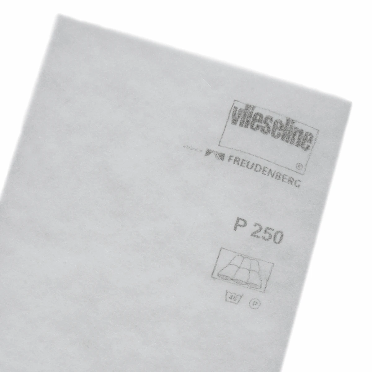 Vlieseline Extra Voluminous Batting 150cm X 200cm 3 Vlieseline Extra Voluminous Batting 150cm X 200cm - Image 3