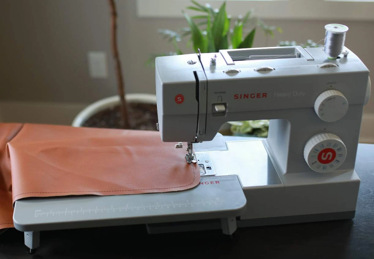 Singer Heavy Duty 4411 Sewing Machine - New 2025 Model 2 Singer Heavy Duty 4411 Sewing Machine - New 2025 Model - Image 2