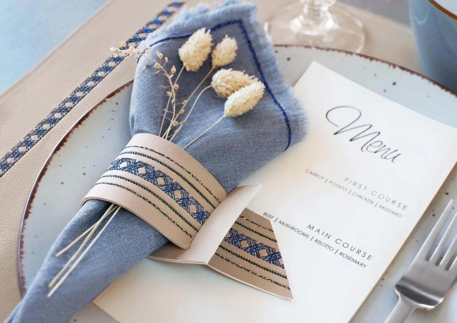 Gutermann Sparkly Thread Set - 4 X 100m (colour Set 2) 2 Gutermann Sparkly Thread Set - 4 X 100m (colour Set 2) - Image 2