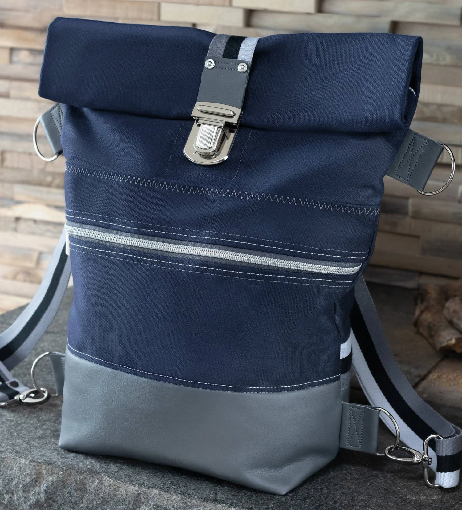 Gutermann Extra Strong Thread Set - 6 X 100m 5 Gutermann Extra Strong Thread Set - 6 X 100m - Image 5