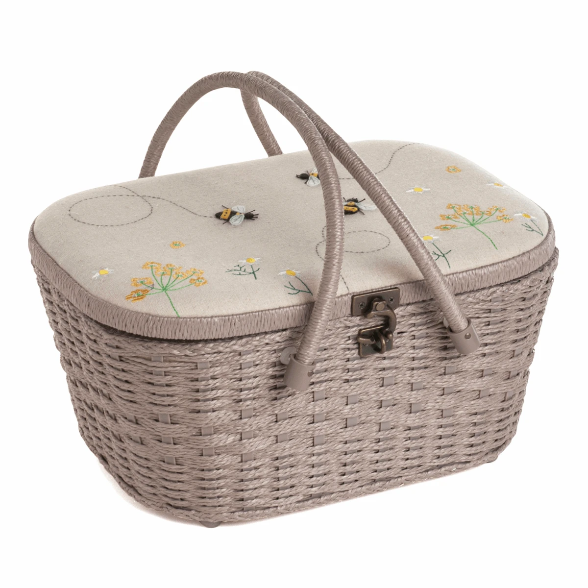 Wicker Basket Sewing Box - Applique Bee 1 Wicker Basket Sewing Box - Applique Bee