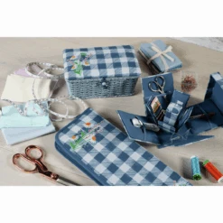 Wild Floral Plaid Rectangle Woven Basket Sewing Box - Small -Singer Sewing Outlet Shop HGSWE 604 LS png