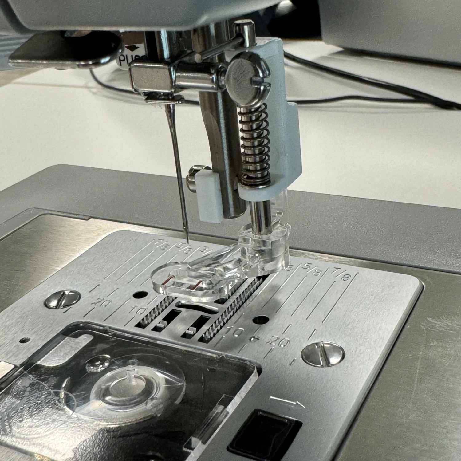 Embroidery / Darning Foot (for Free Motion Sewing) 2 Embroidery / Darning Foot (for Free Motion Sewing) - Image 2