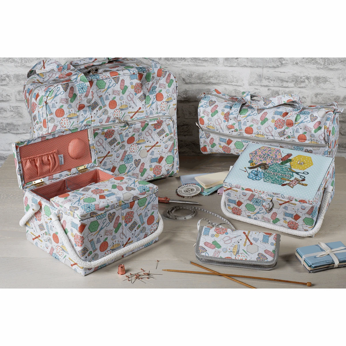 Happydashery Twin-Lidded Square Sewing Box - Large 4 Happydashery Twin-Lidded Square Sewing Box - Large - Image 4