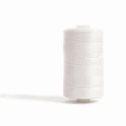 Thread 1000m Extra Large - Off White - For Sewing And Overlocking