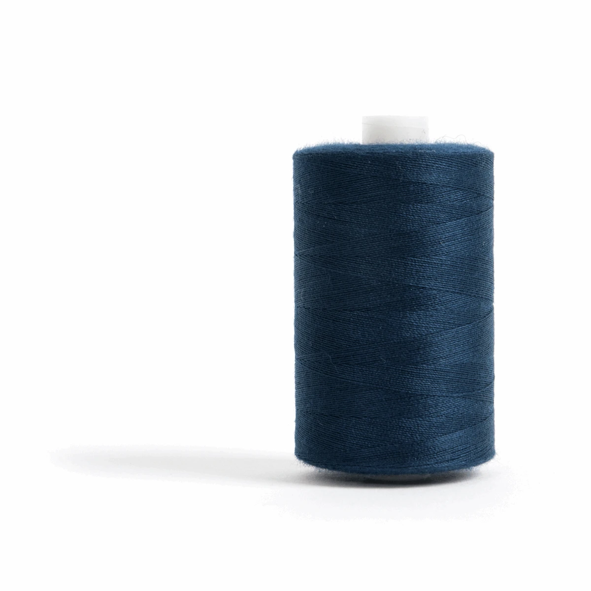 Thread 1000m Extra Large - Navy - For Sewing And Overlocking 1 Thread 1000m Extra Large - Navy - For Sewing And Overlocking