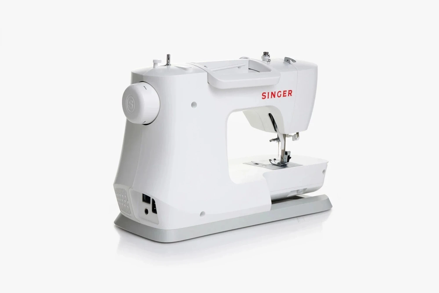 Singer Patchwork Plus C5985Q Sewing Machine - 200 Stitch Patterns With Letters And Numbers 9 Singer Patchwork Plus C5985Q Sewing Machine - 200 Stitch Patterns With Letters And Numbers - Image 9