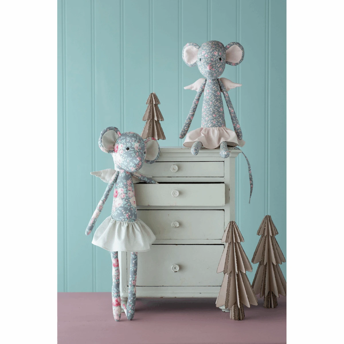 Tilda Old Rose, Angel Mouse Sewing Kit 3 Tilda Old Rose, Angel Mouse Sewing Kit - Image 3