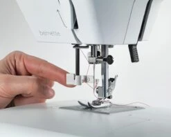 Bernette By BERNINA B33 Sewing Machine -Singer Sewing Outlet Shop b33 6 d93fef3a ed8c 430c a49c e92d30243f3a
