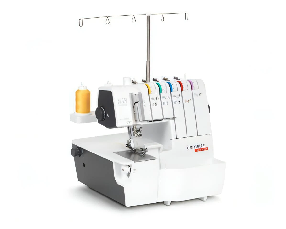 Bernette By BERNINA Funlock B48 Pro Series Combination Overlocker And Coverstitch Machine 6 Bernette By BERNINA Funlock B48 Pro Series Combination Overlocker And Coverstitch Machine - Image 6